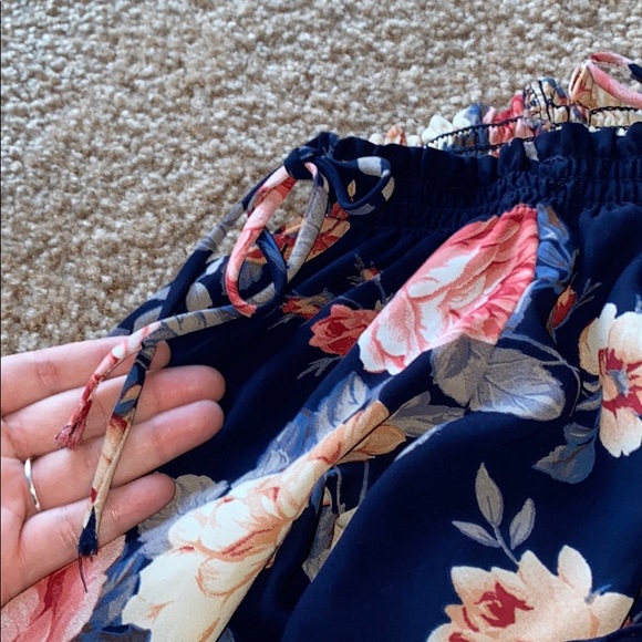 Blouse - Picture 3 of 8